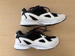 NEU MAX Sneaker Gr. 37 Schwarz Weiss von VÖGELE