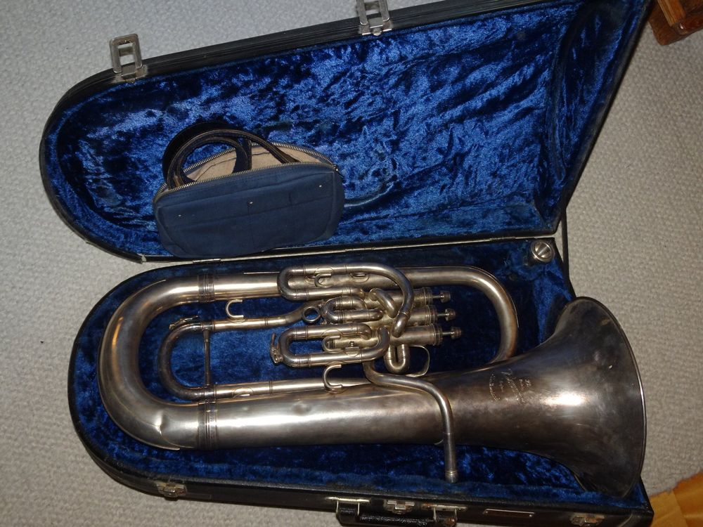 alte Tuba ? Baritonhorn? Besson England New Standard Kaufen auf Ricardo