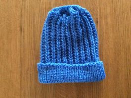 Warme Handgestrickte Damen - Mütze