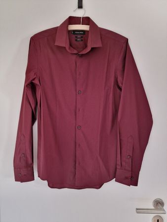 Elegantes Herrenhemd Gr. S, merlot rot, top Zustand!