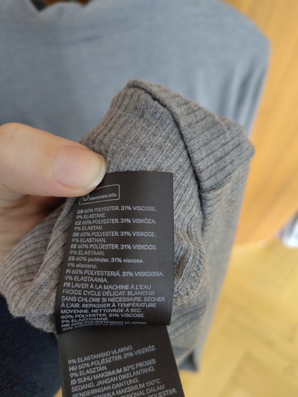 H&M Kleider: Kleid – Gebraucht aus Bern von Linii 3