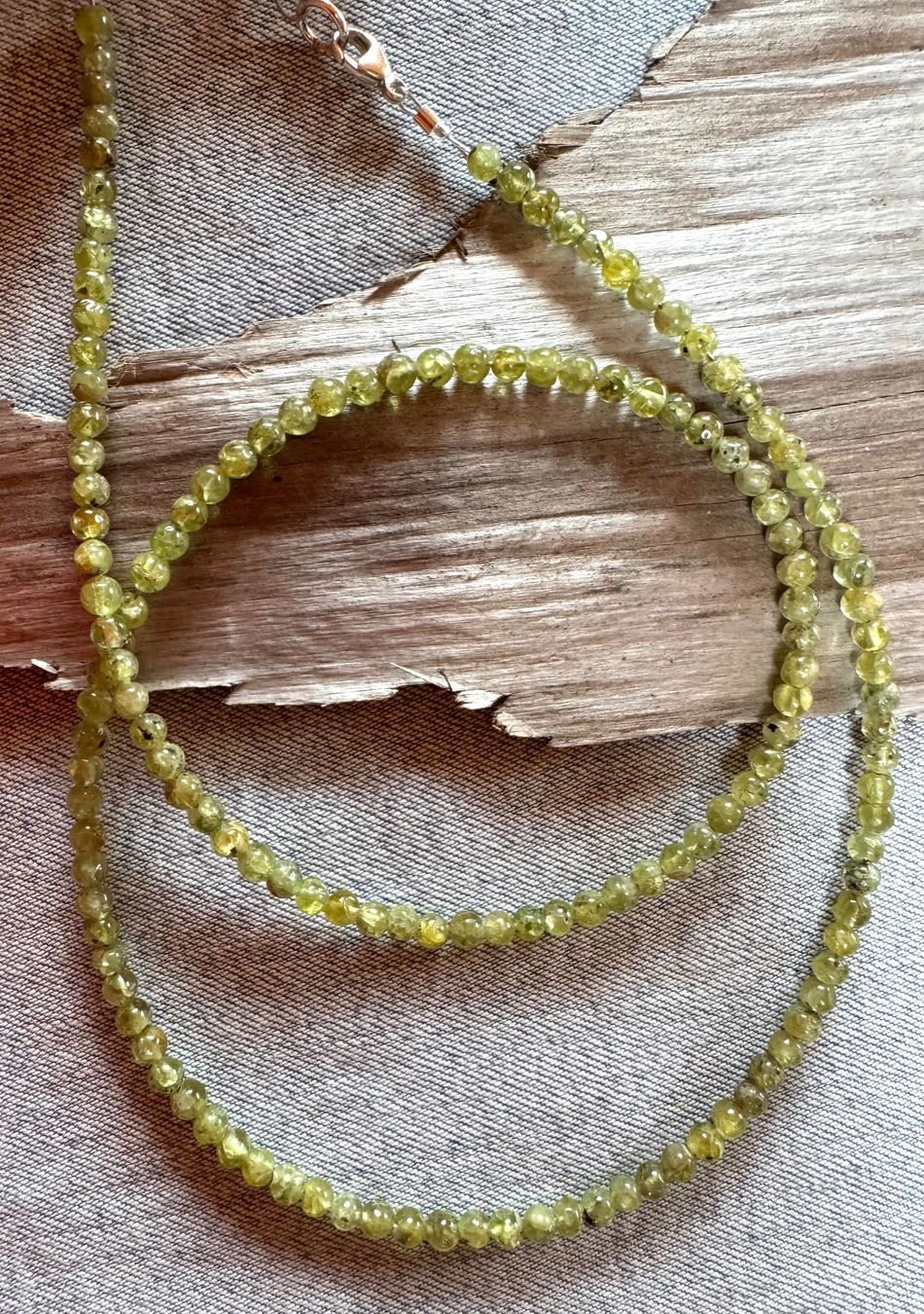 Ketten: Peridot. Olivin   Top Halskette!!     extra    feine Form – Neu und originalverpackt aus Leuggern von gemshow 1