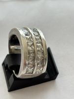 Silberring925  mit Zirkonia Steinen - Elegantes Design!
