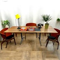 Tisch  Massivholz mit Vitra Füsse