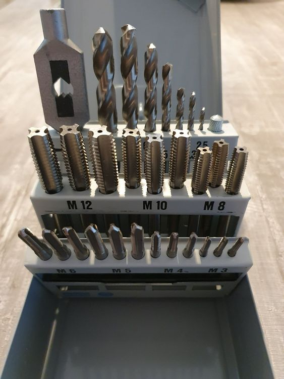 USAG 988 LA/S14 Spitzen- Und Gewindebohrersatz - HSS-G, 7 Spitzen & 7 Gewindebohrer, Im Kunststoffkasten