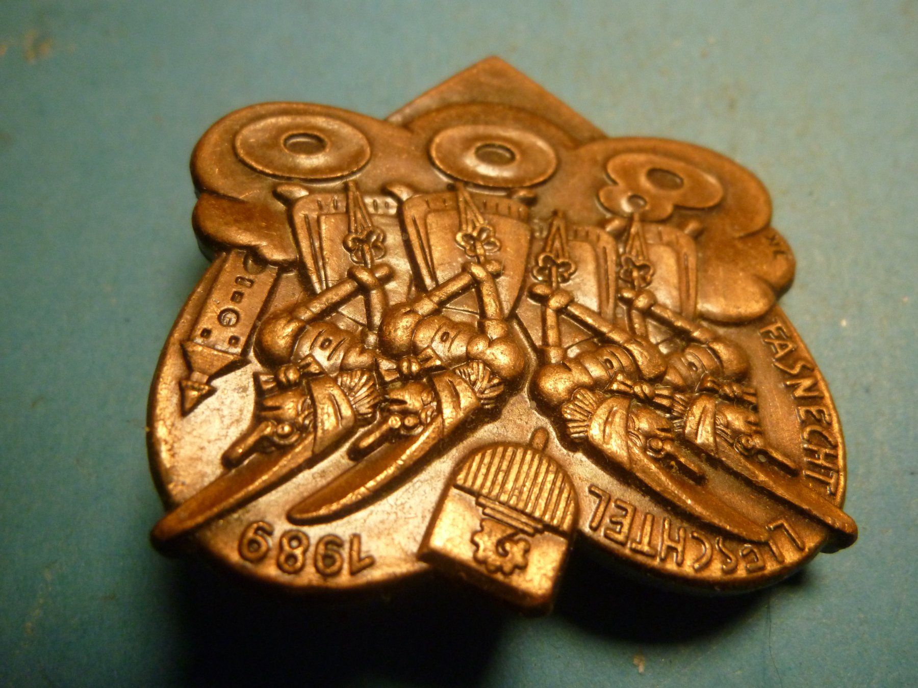 Placchette & Badge: LIESTAL 1989 BRONZE – Usato da Ried (Muotathal) venduto da Mandarin02