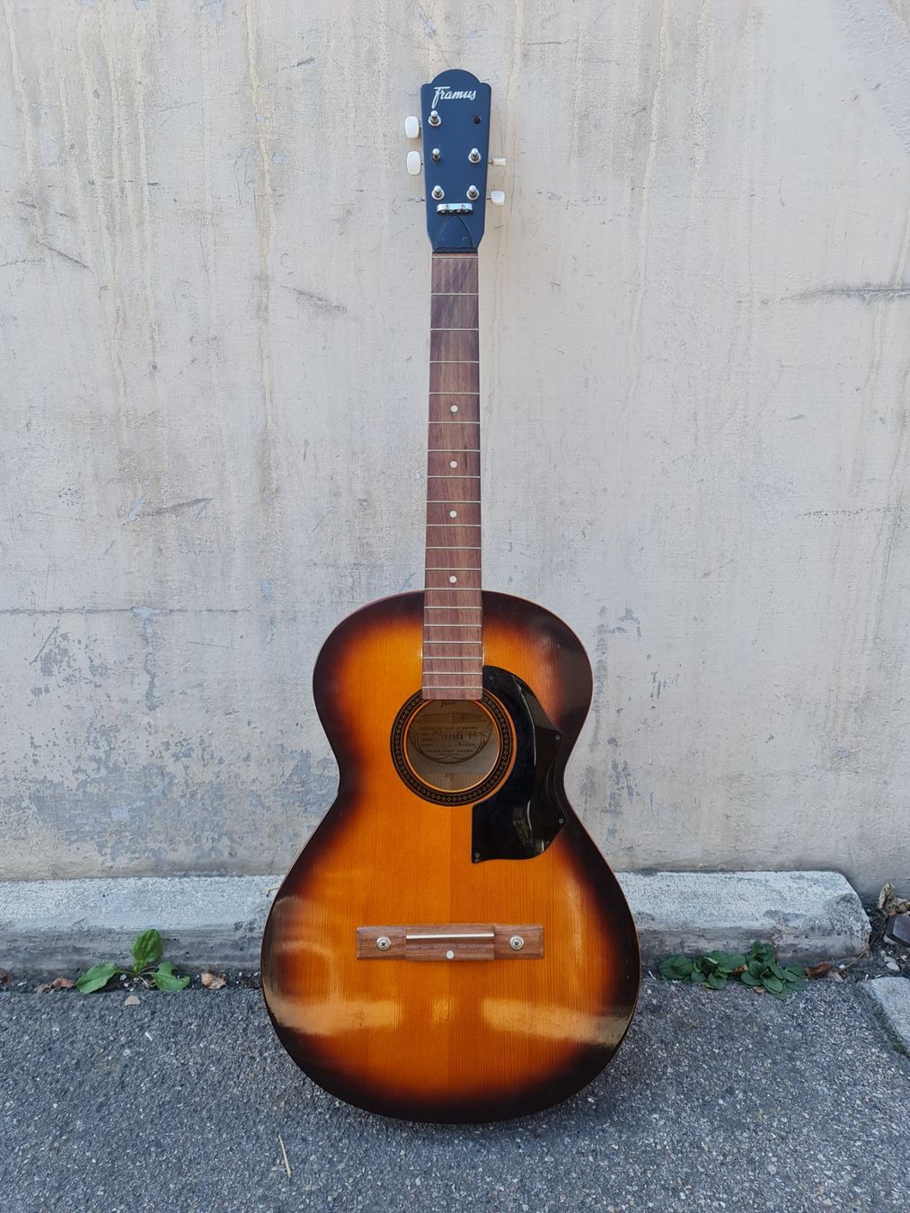 Framus Musikinstrumente: Framus Gitarre – Gebraucht aus Degersheim von Tosam_Degersheim