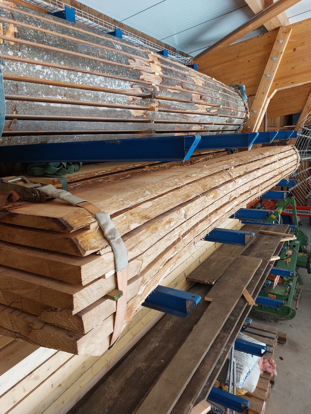 Articoli in legno: Eichenbretter 30-60mm – Usato da Bretzwil venduto da AnnenHolz 3