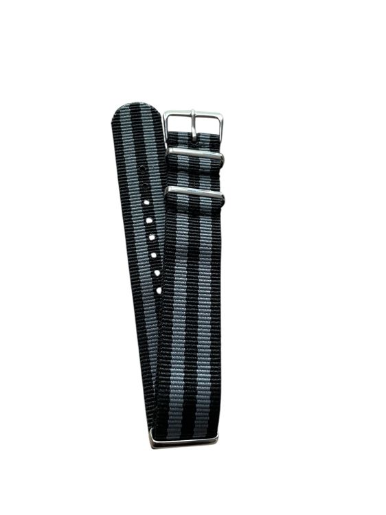 Bracciali & Braccialetti: Fabric strap for watches – Nuovo e nell'imballaggio originale da Carouge GE venduto da Lizbeth_Hes