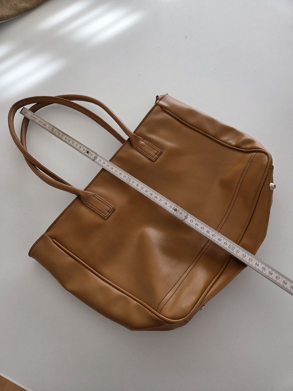 Borse da donna: Elegante Handtasche aus Kunstleder – Usato da Stans venduto da chessy. 1