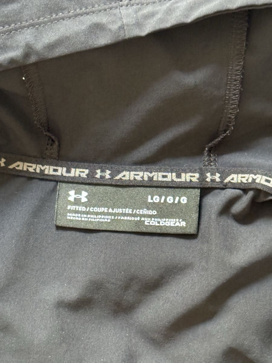 Under Armour Vestes: Under Armour Storm Cyclone Jacke – D'occasion à Zurich par Alinecnicolet 8