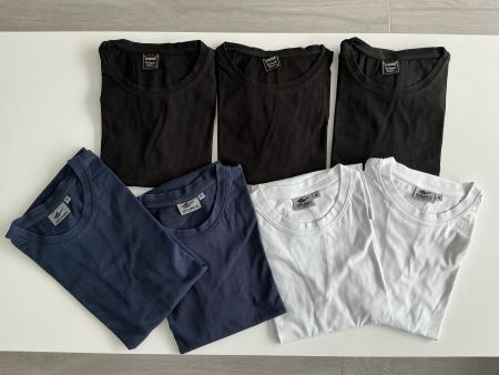 7 T-Shirts Gr. M