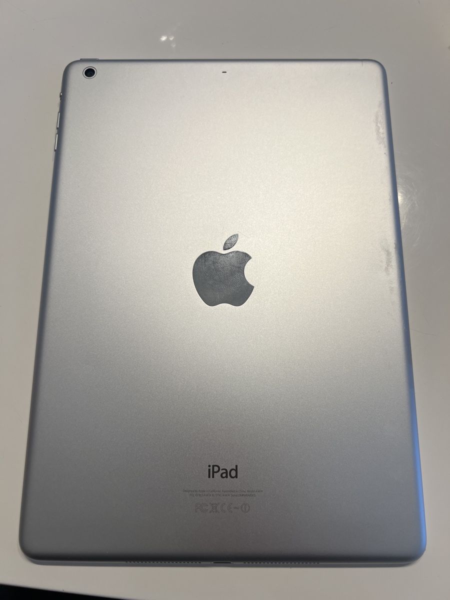 Apple Tablet PC: Ipad apple ipad air – Usato da Rheinfelden venduto da Rewanito 1