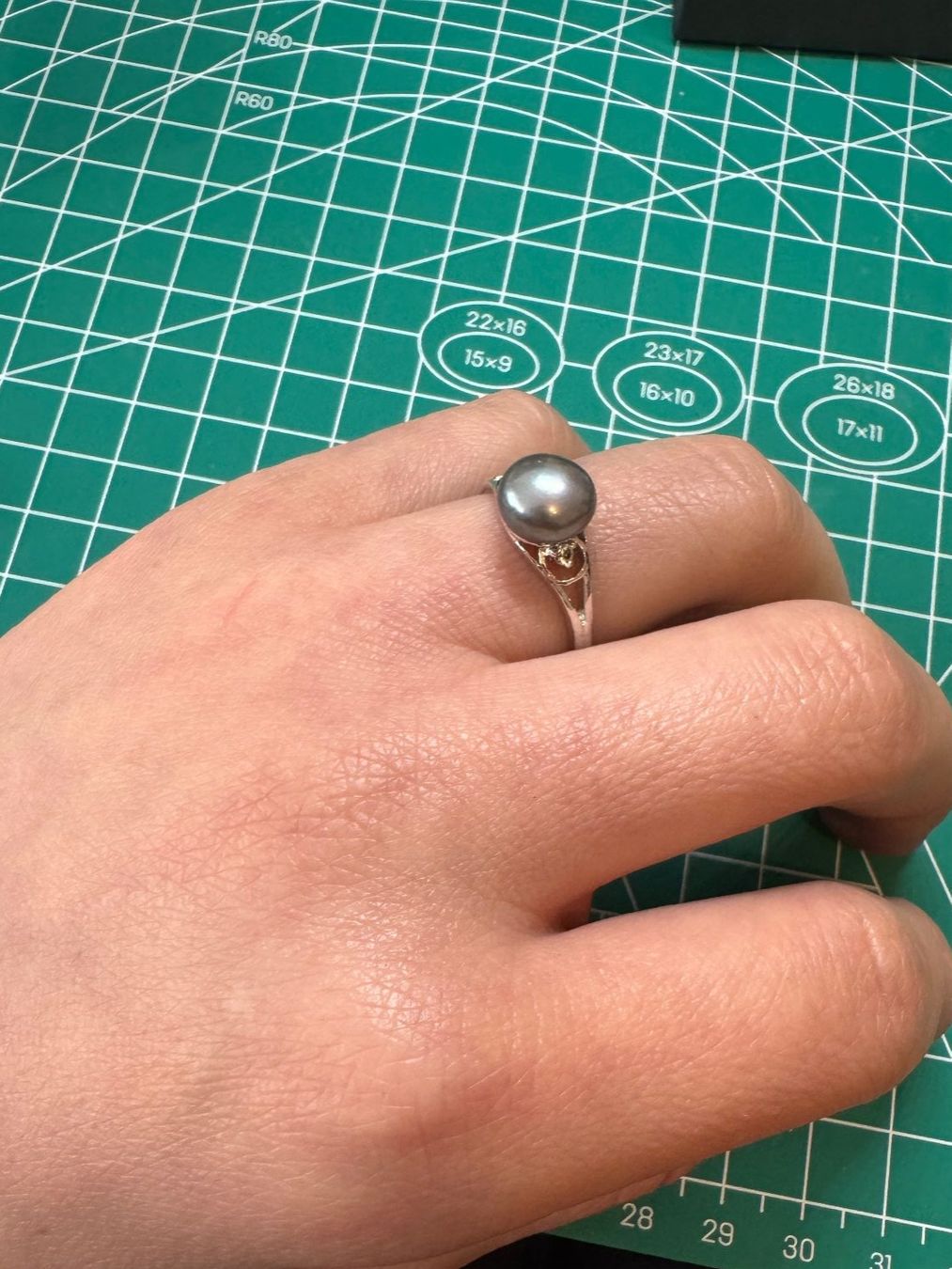 Ringe: Eleganter 925 Silberring mit edler dunkler EchtPerle Gr.58 – Gebraucht aus Zürich von hanna1990 5