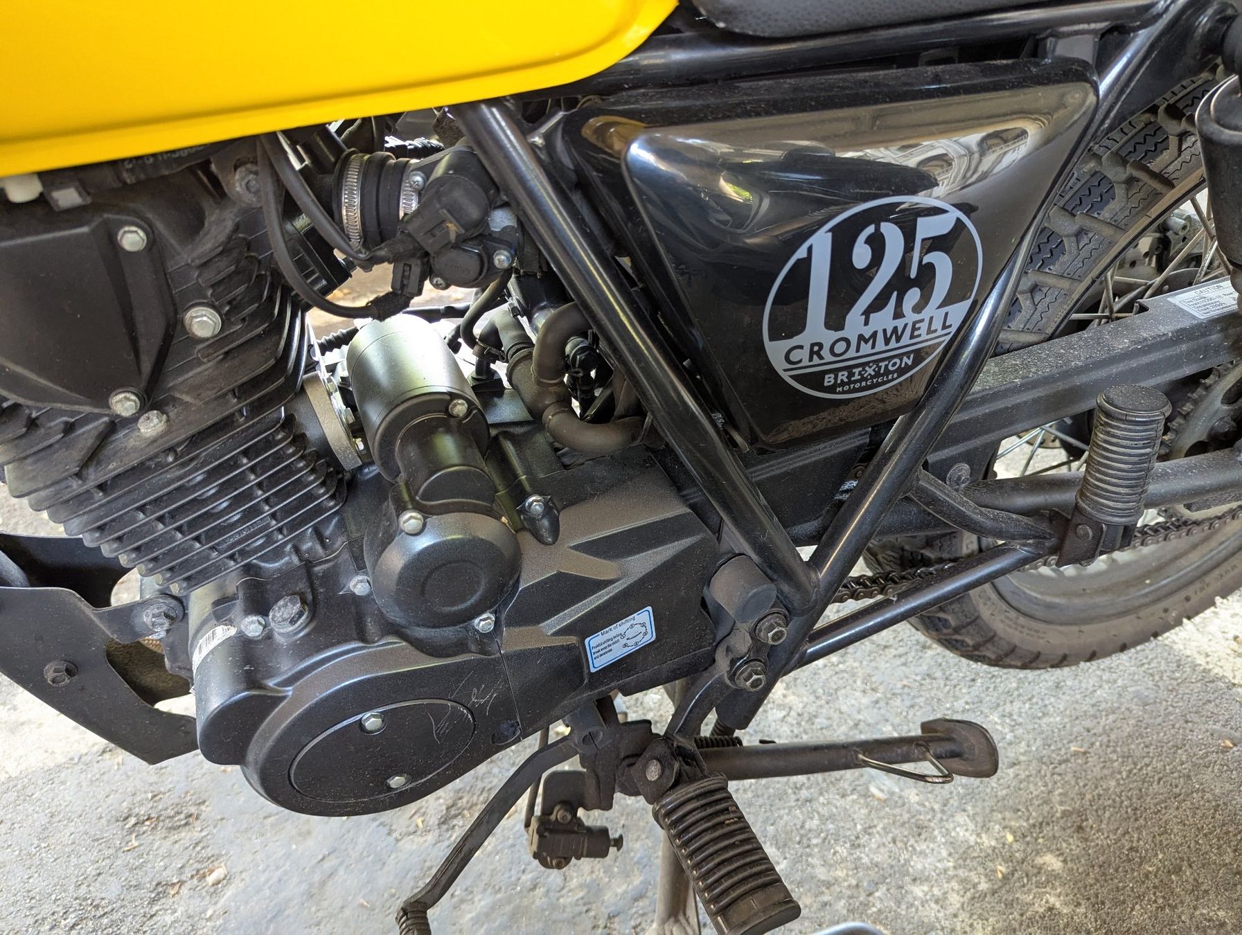 Brixton Motorcycles Strasse: Brixton Cromwell 125 – Gebraucht aus Zürich von Archie2 9