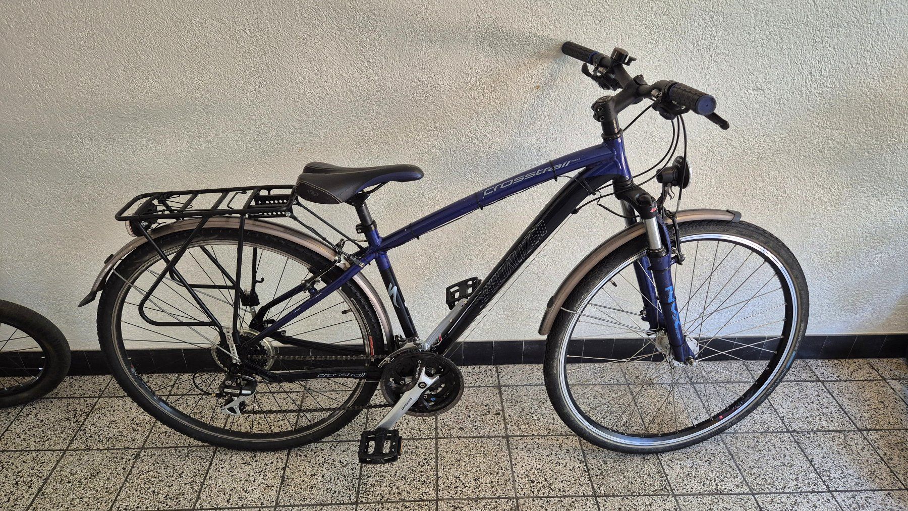 Specialized Vélos: Herrenvelo / vélo hommes Specialized 2 – D'occasion à Basel par Cellostoffeli