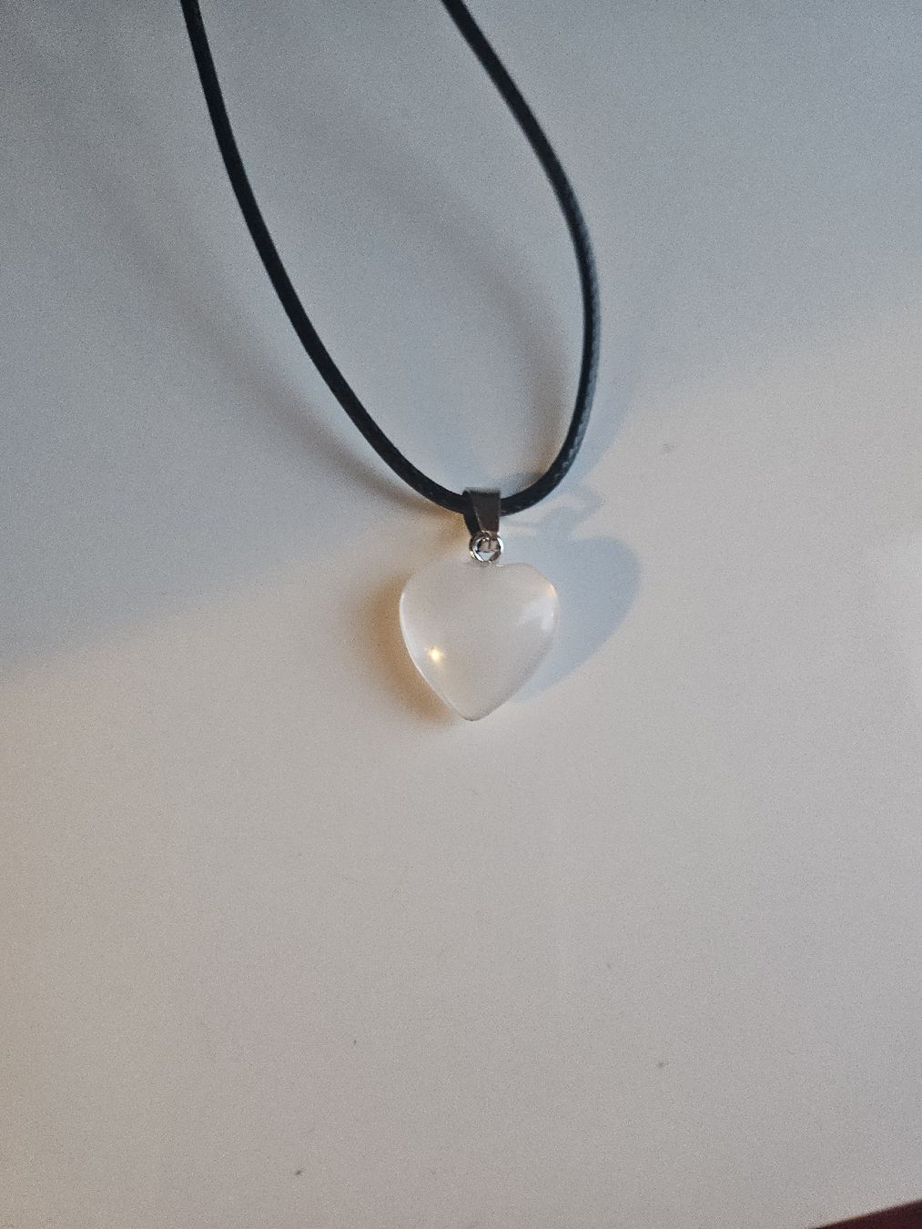 Catenine: collier petit coeur blanc – Nuovo (secondo la descrizione) da Senèdes venduto da hen_fw8b