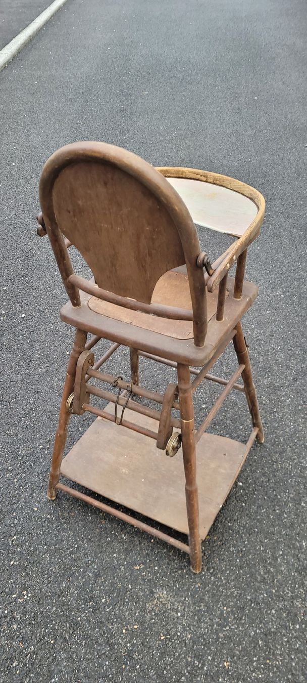 Seggioloni: Ancienne chaise bébé – Usato da Rocourt venduto da PapyCH 2