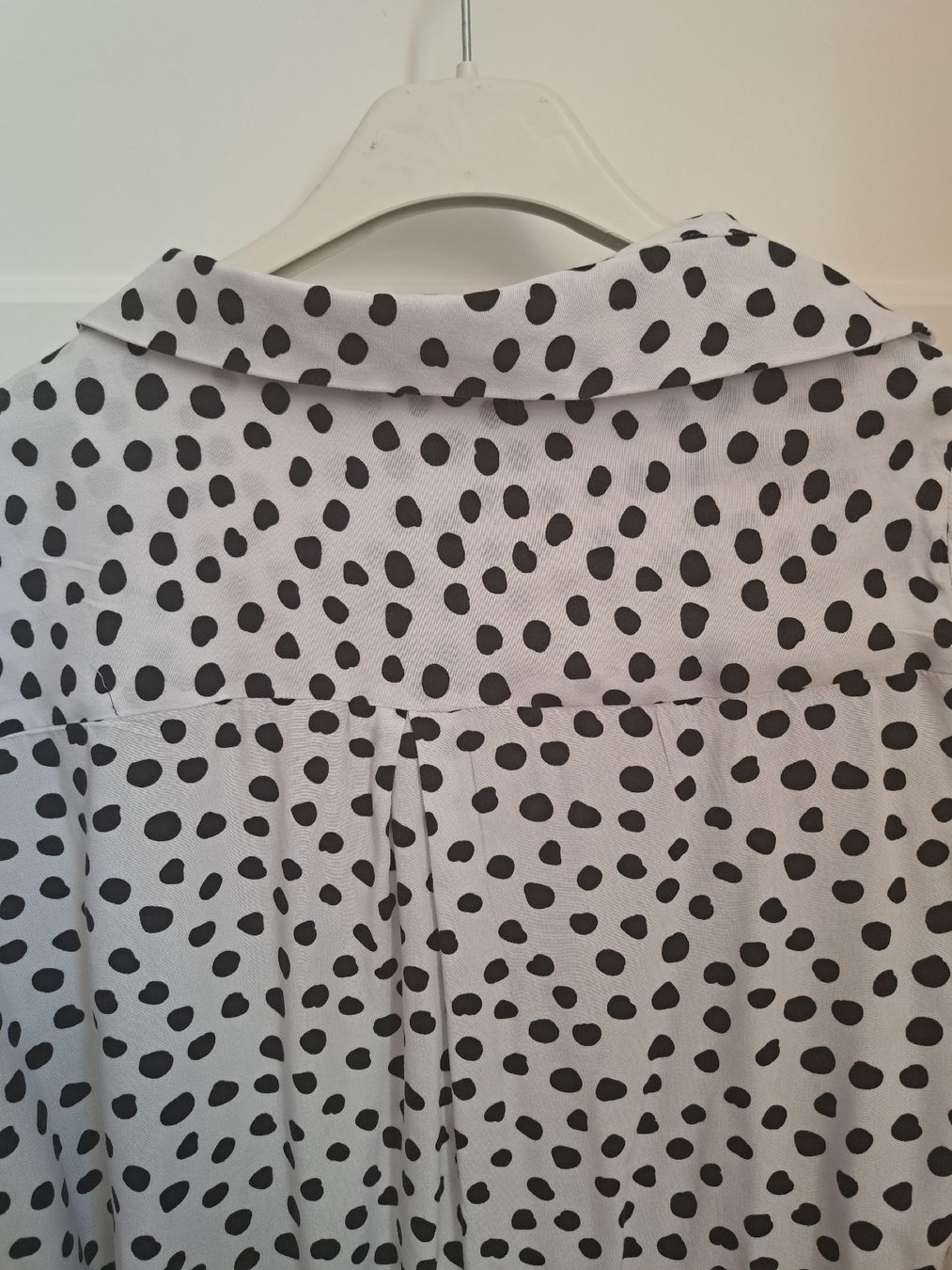 Camicette: Bluse Grösse M Langarmbluse lang WIE NEU – Nuovo (secondo la descrizione) da Zürich venduto da dph_r9t2 5