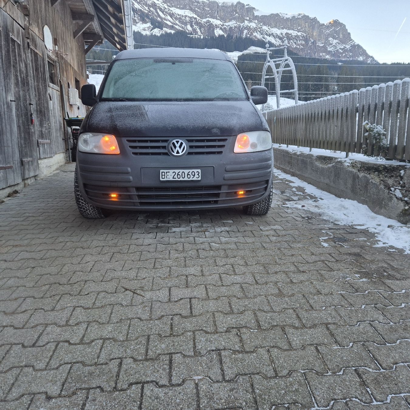 VW Veicoli commerciali: VW Caddy 4Motion, 2009 ab MFK – Usato da Schangnau venduto da avs_x8cj 3