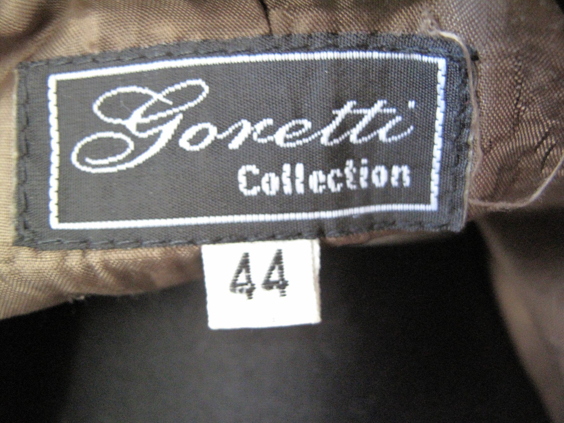 Mäntel: Mantel Gr.44 Porto 9 Fr. – Gebraucht aus glarus von Engel_888 2