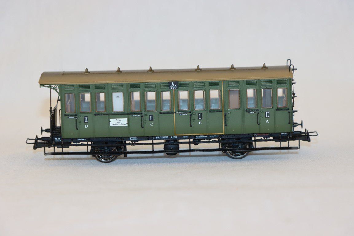 Brawa Modelleisenbahnen: Brawa Abteilwagen (6112-6114) – Neu (gemäss Beschreibung) aus Bäriswil BE von WWYN-Liquidationen 2
