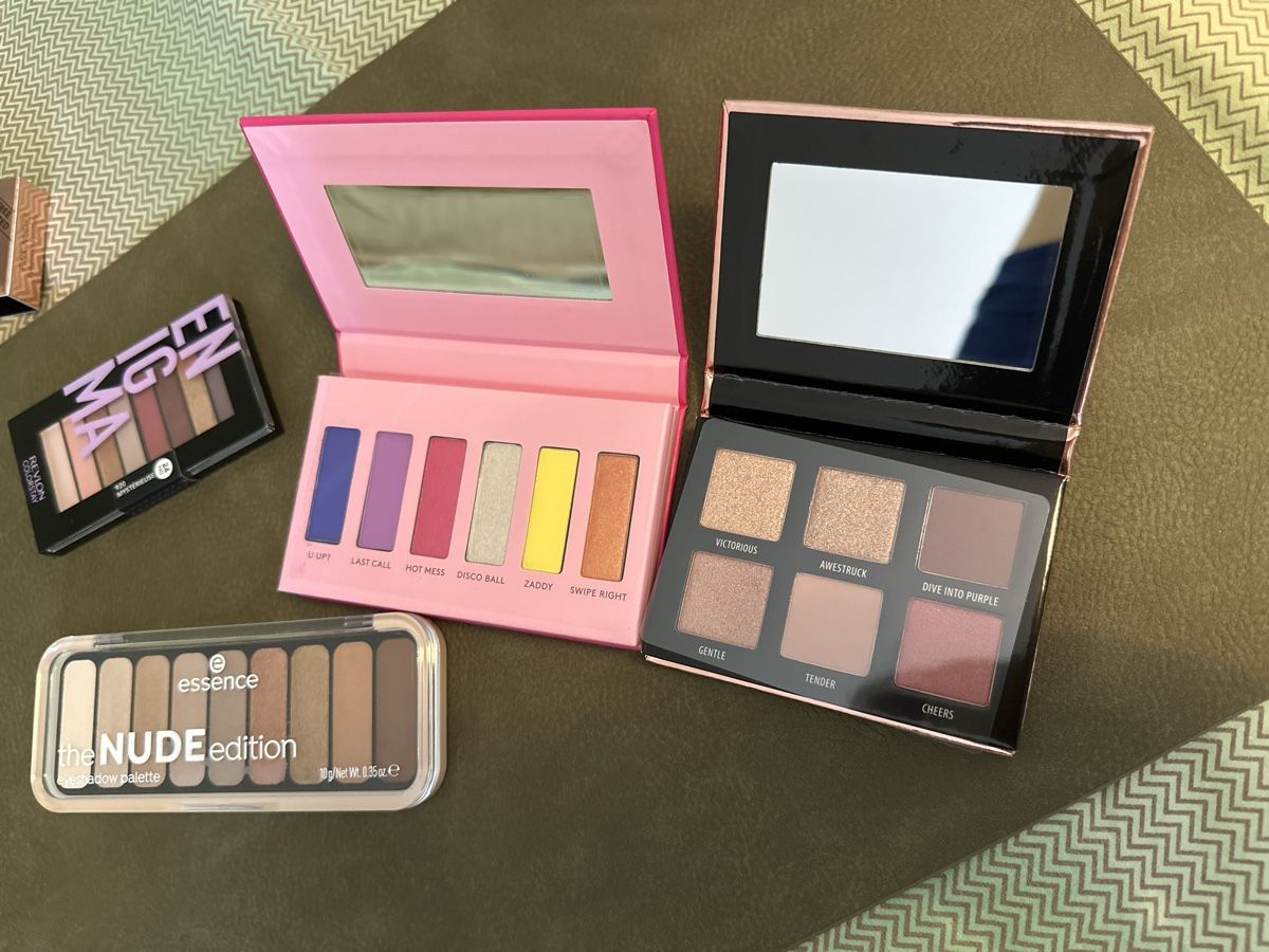 Maquillage: Eyeshadow palettes + brand – Neuf avec emballage d'origine à Agno par lil_y58y 1