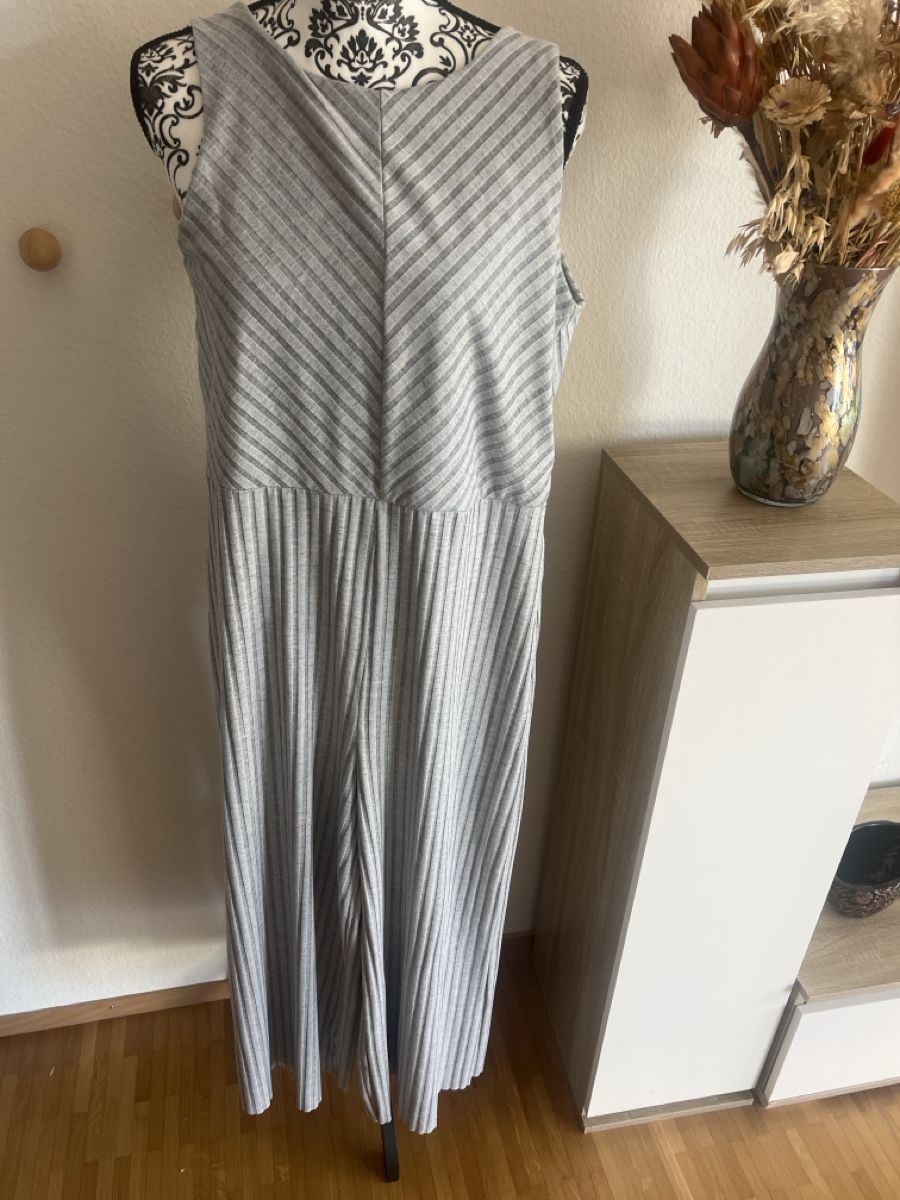 Mango Tute: Damen Jumpsuit grau gestreift – Nuovo (secondo la descrizione) da Winterthur venduto da tan_f66m 1