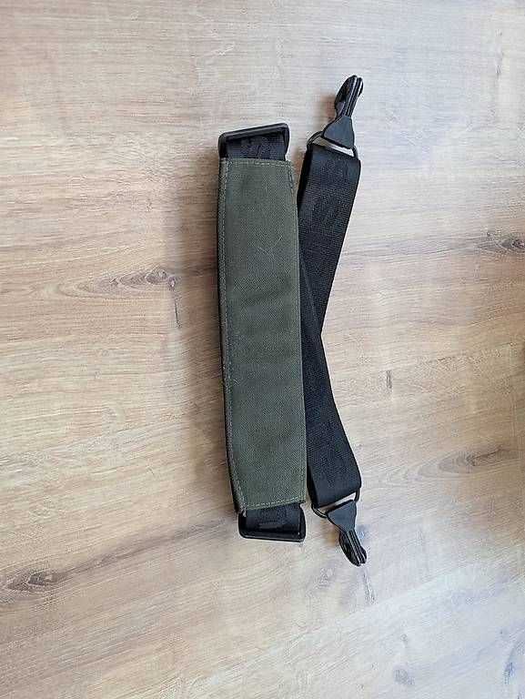 Schweizer Armee Borse: Original Schweizer Armee Effektentasche Sporttasche oliv – Usato da Rupperswil venduto da Kodama-Codes 2