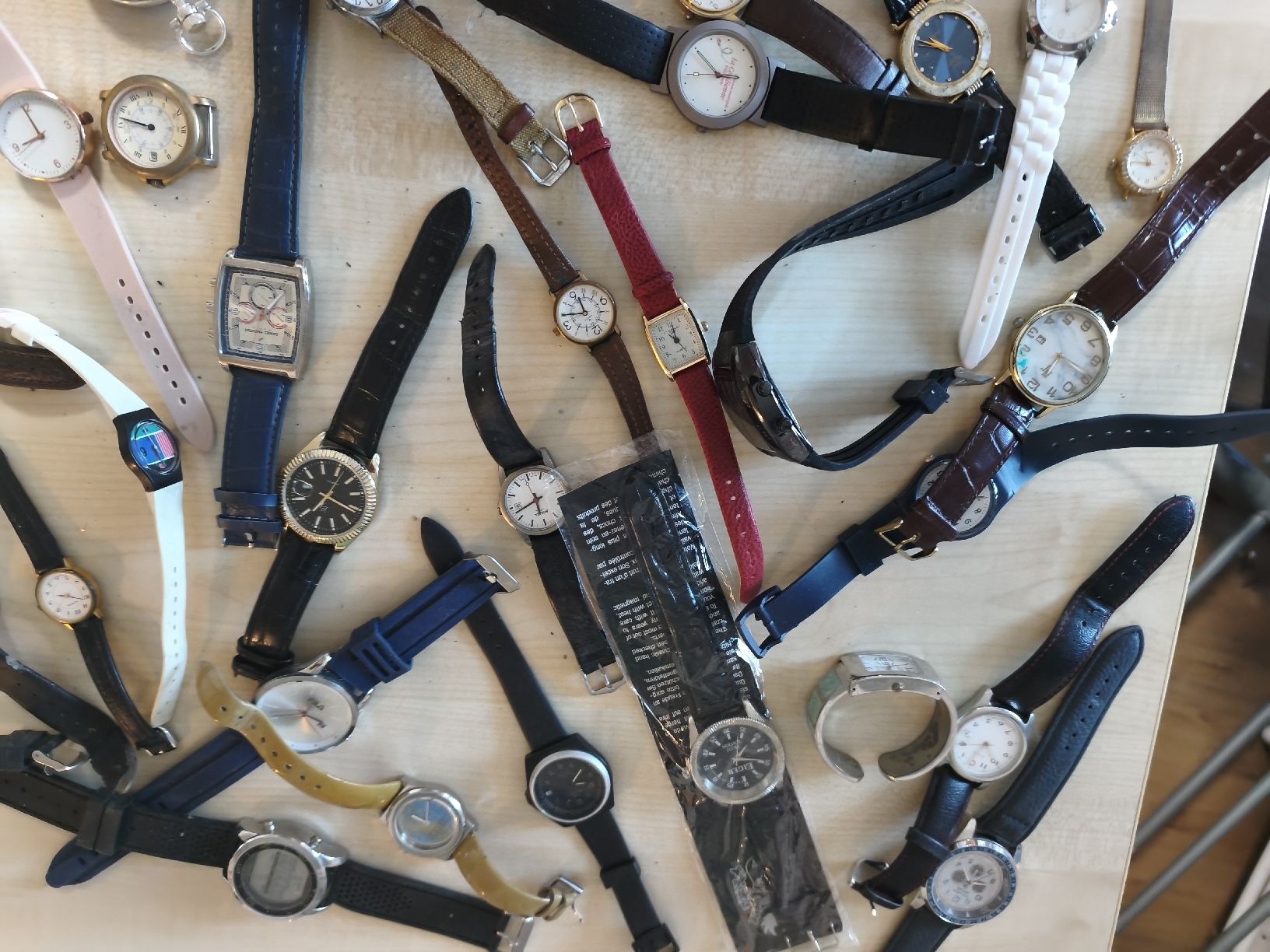 Uhren: Armbanduhr lot – Gebraucht aus Kreuzlingen von dad_9x7b 4