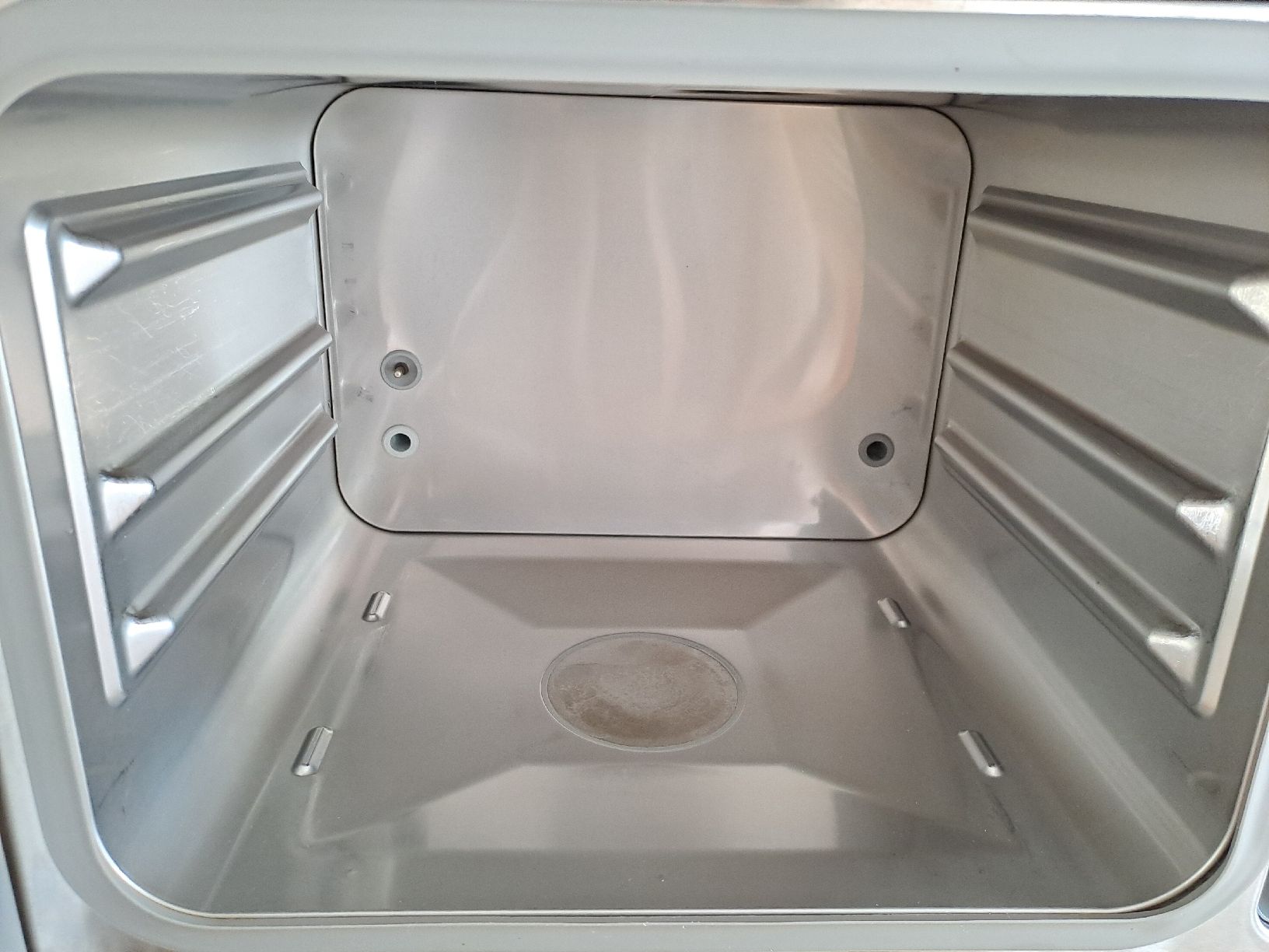 Miele Forni: Four à vapeur Miele DG1050 – Usato da Saubraz venduto da fanf 2