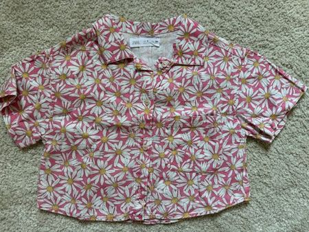 Zara Crop Top – Blumenmuster – Grösse 134