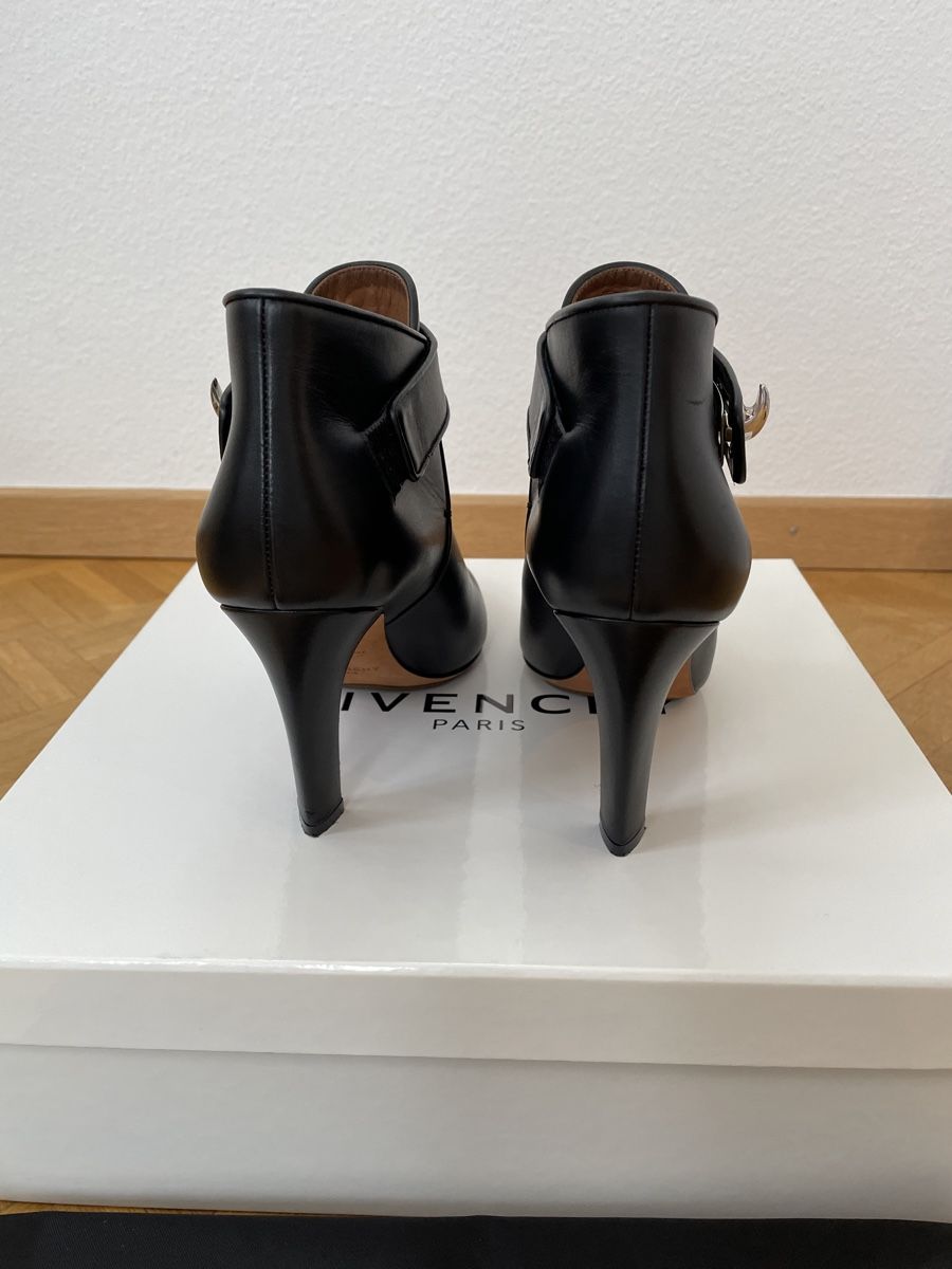 Givenchy Scarpe da donna: Givenchy Bootie – Nuovo (secondo la descrizione) da Fruthwilen venduto da beadier1 2