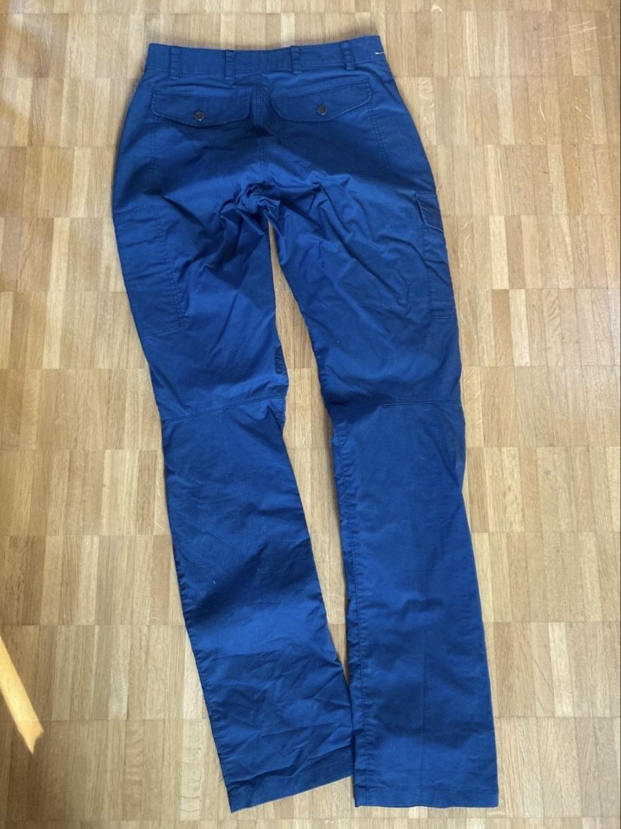 Fjällräven Pantaloni: Fjällräven Karla Lite Wanderhose, Grösse 36 navy – Usato da Steinhausen venduto da mel_8hrx 1