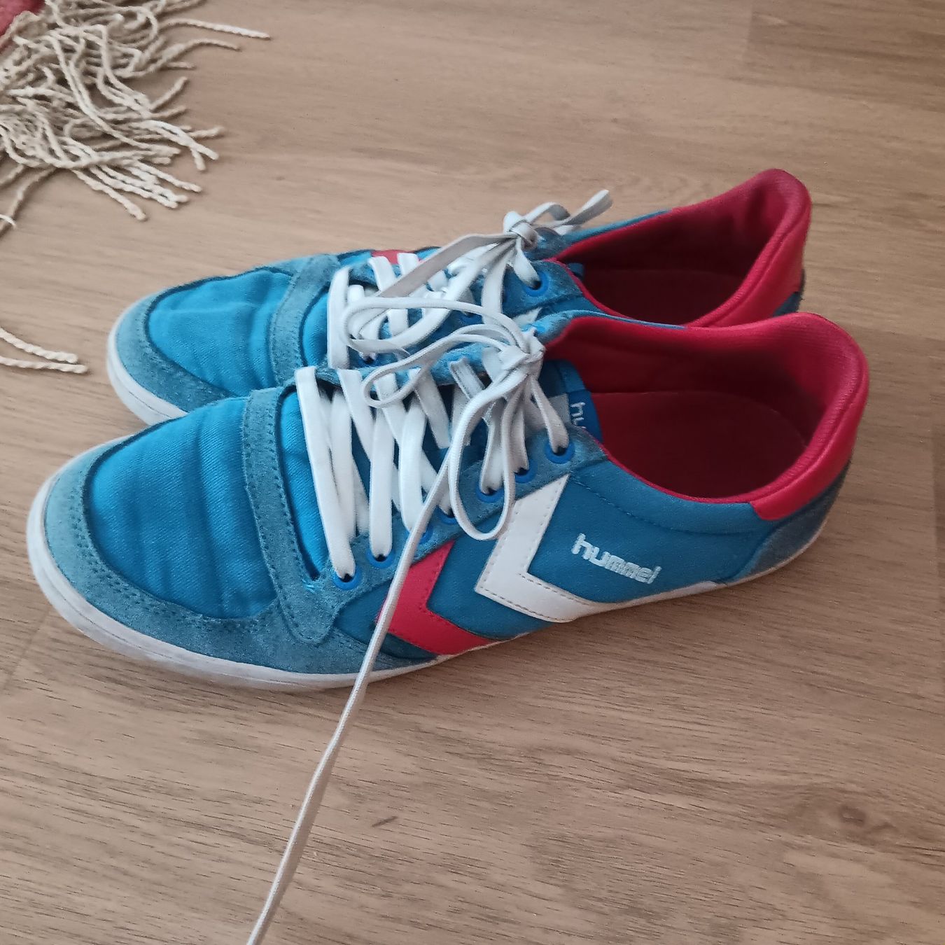 Hummel Scarpe da uomo: Sportshoes Hummel size 40 – Usato da Rüschlikon venduto da FranSca 5