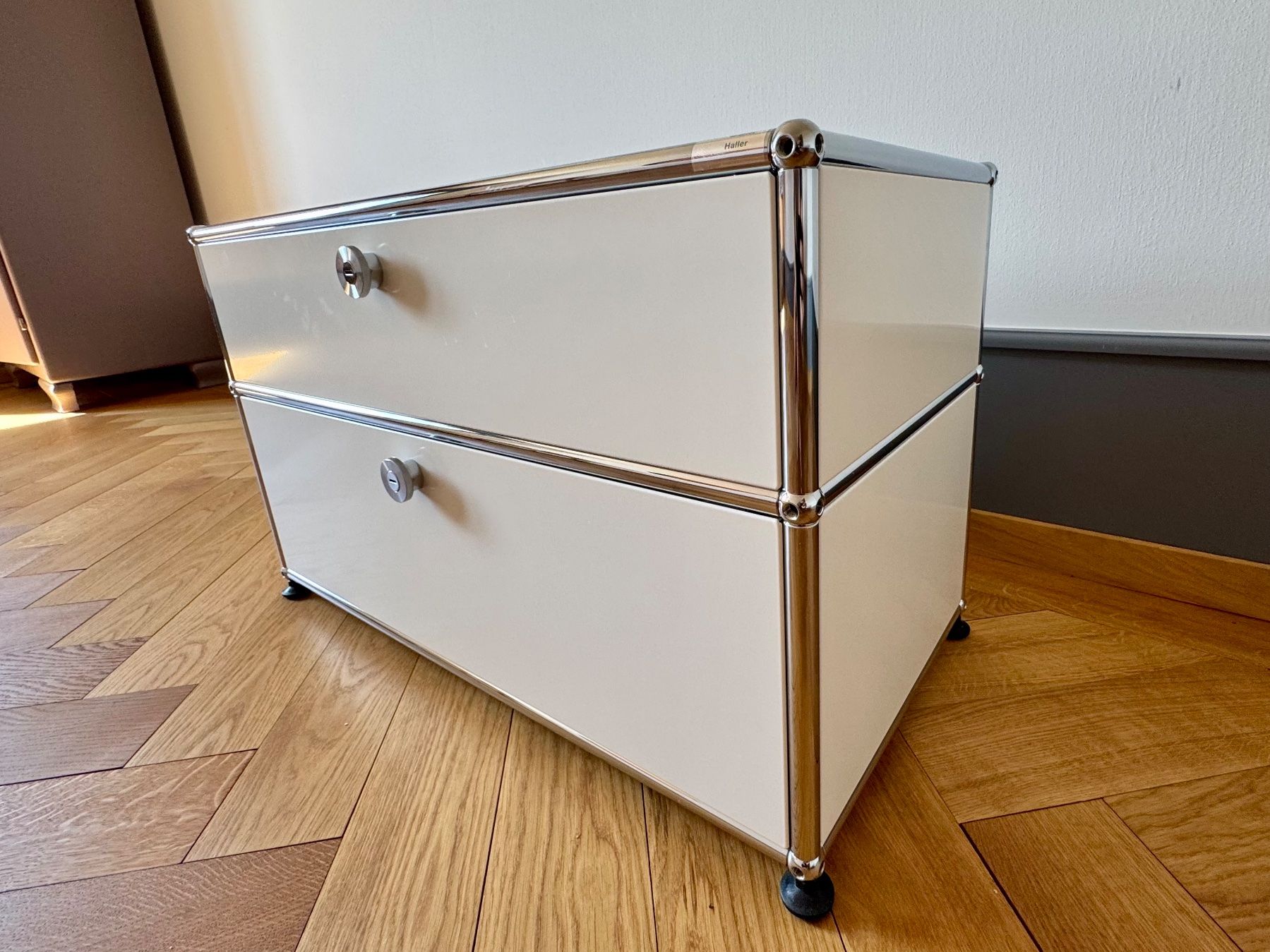 USM Mobili TV: USM Haller Lowboard / TV Schrank – Usato da Bern venduto da jensstr1979 1