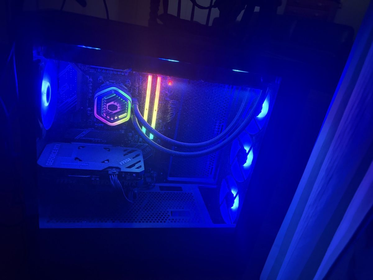 PC: PC GAMING – Usato da Arzier-Le Muids venduto da dfk_pm6j 4
