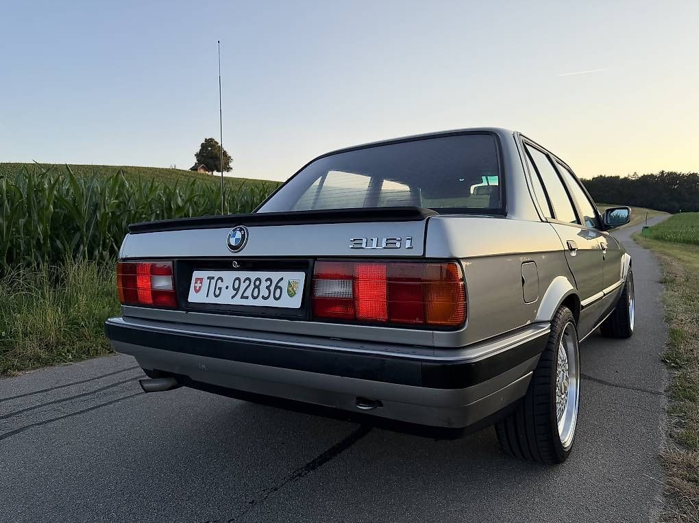 BMW Automobili: BMW E30 316i  Lachssilber, MFK 18.08.2025 – Usato da Amlikon-Bissegg venduto da Bryan_05 3