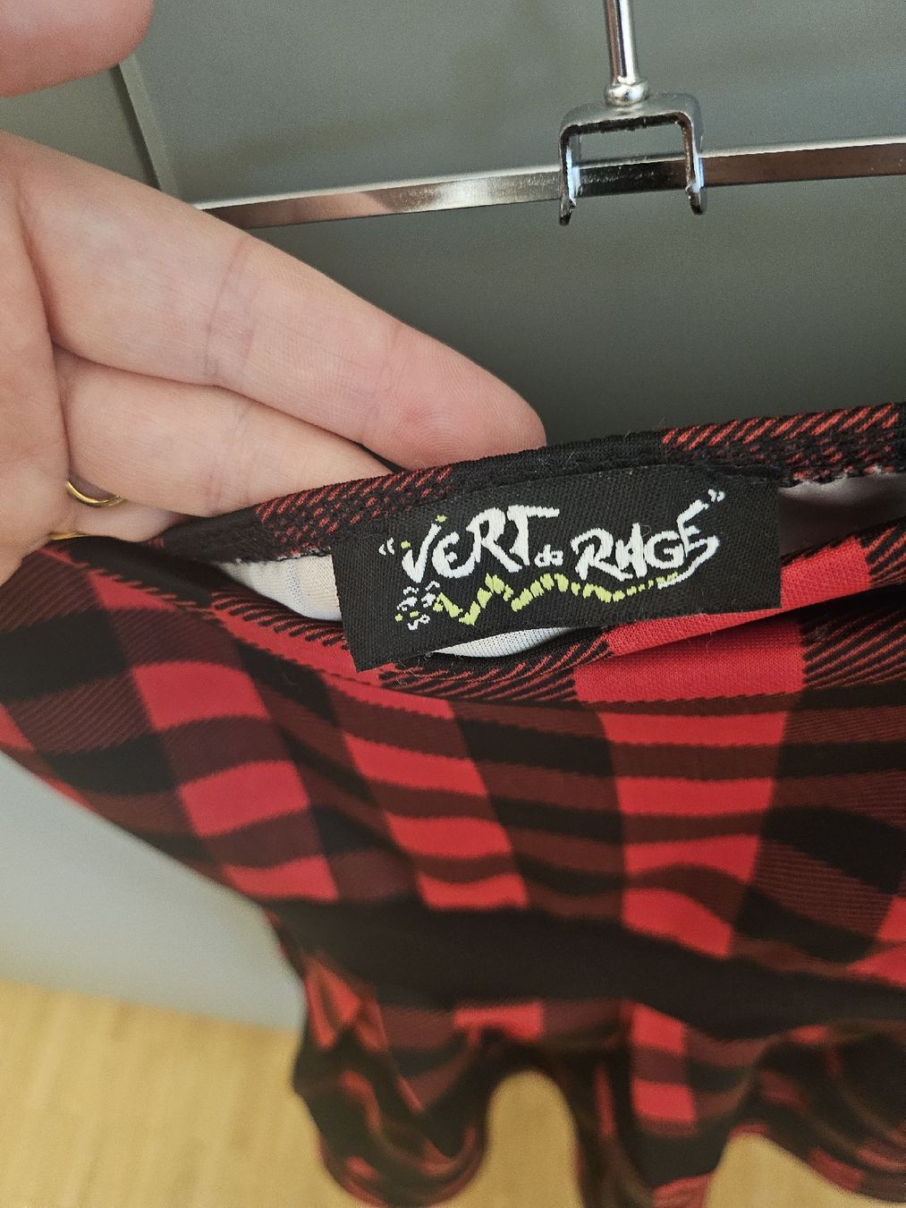 Vestiti: Jolie robe bustier à carreaux – Nuovo (secondo la descrizione) da La Tour-de-Peilz venduto da mar_2r26 2
