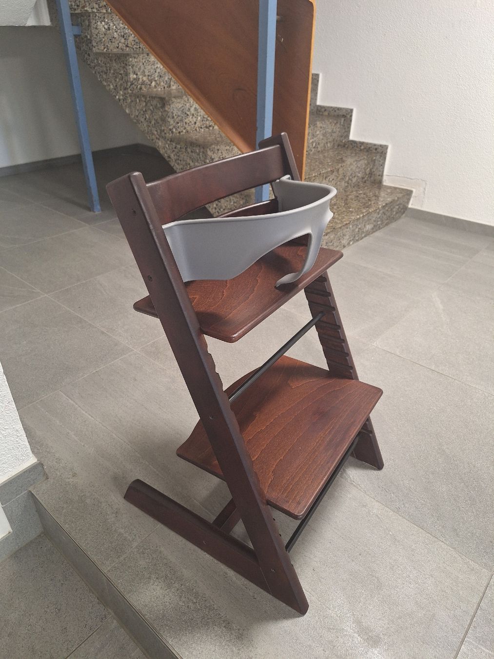 Stokke Hochstühle: Triptrap Stokke mit Baby Set in braun – Gebraucht aus Döttingen von DuHaiduc 1
