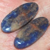 Cabochon Set L-4121 – 1 Paar Sodalith je ca. 27x11mm