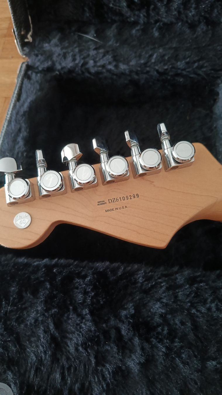 Fender Strumenti musicali: Fender strat plus 60th anniversary – Usato da Sion venduto da norns 1