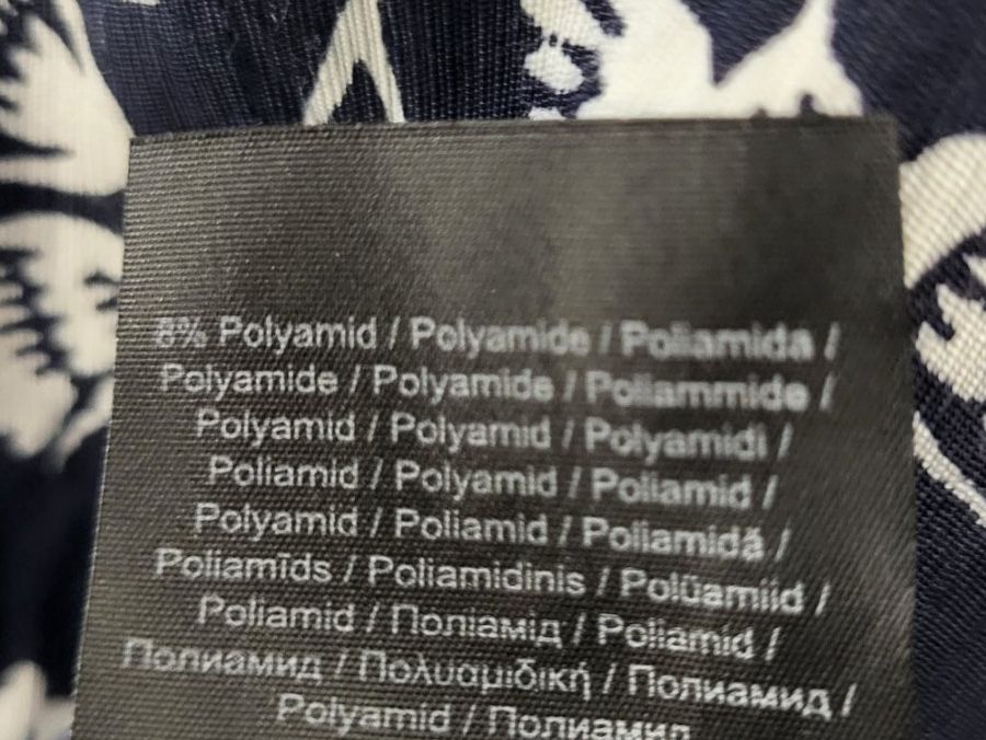 Comma Hosen: COMMA Bermuda,Neu,Gr.38,24.90 statt 99.90 – Neu und originalverpackt aus Avenches von FashionFactoryOutlet 4