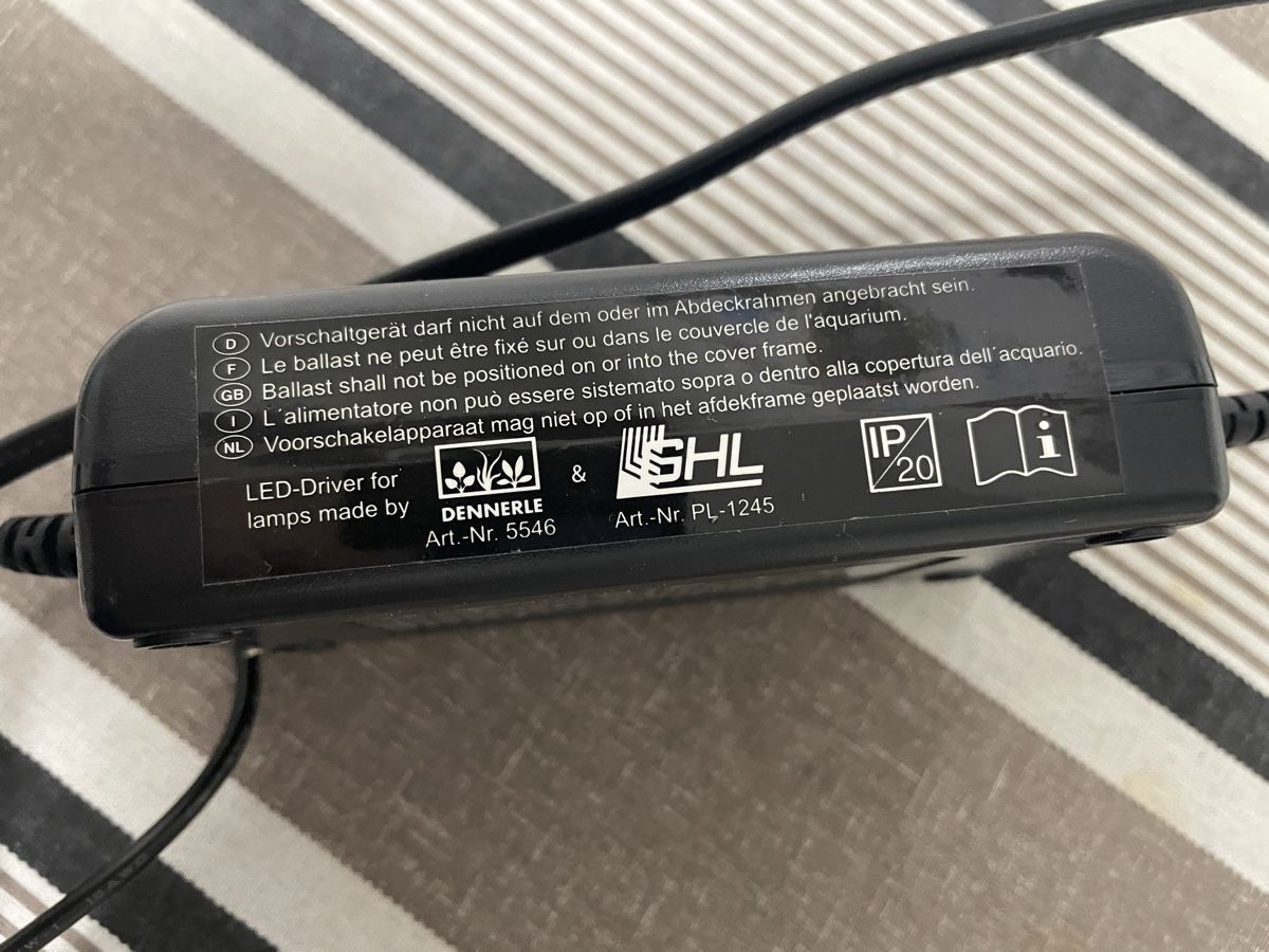 Dennerle Acquari: Dennerle Trocal LED 110 cm - 60 W – Usato da Nürensdorf venduto da Wildduck2 3