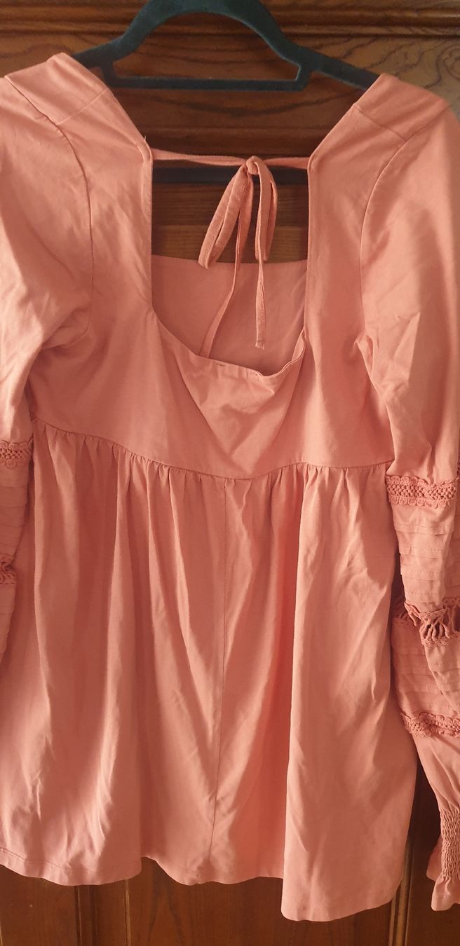 Robes: Kleid  – Neuf (Voir description) à Clarens par fur_bxq2 2