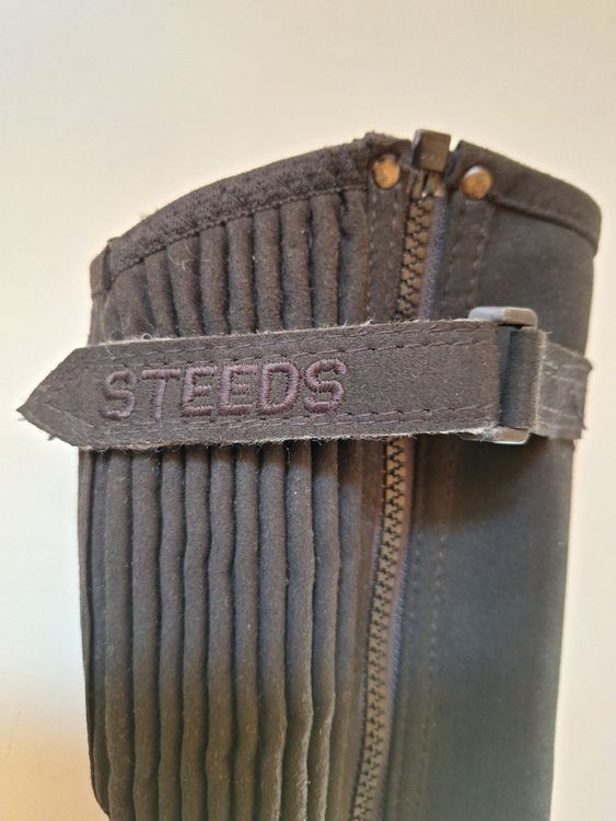 Jambières & Bandages: Reitgamaschen Chaps Steeds Gr. KL30 – D'occasion à Andelfingen par Rihanna9 1