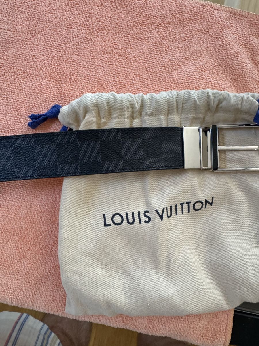 Louis Vuitton Ceintures: Louis Vuitton LV Initiales Monogram Eclipse Wendegürtel 90/3 – D'occasion à Kleinwangen par giuespo