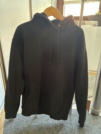 Kapuzenpullover schwarz One Piece Motiv Grösse L neu
