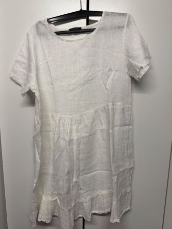 Kleid weiss 100% Leinen Grösse 38 neuwertig
