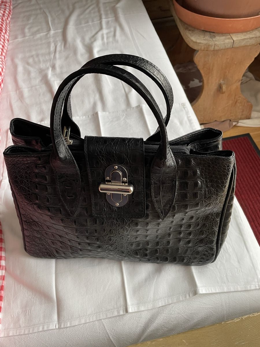 Borse da donna: neue Leder Handtasche – Nuovo (secondo la descrizione) da Chur venduto da Kiwong